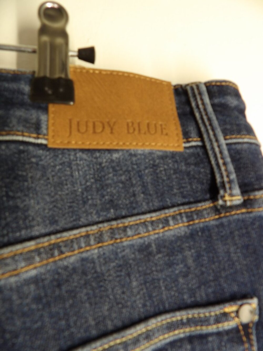 Judy Blue, Distressed flare jeans (Women's 14w) - Picture 8 of 8
